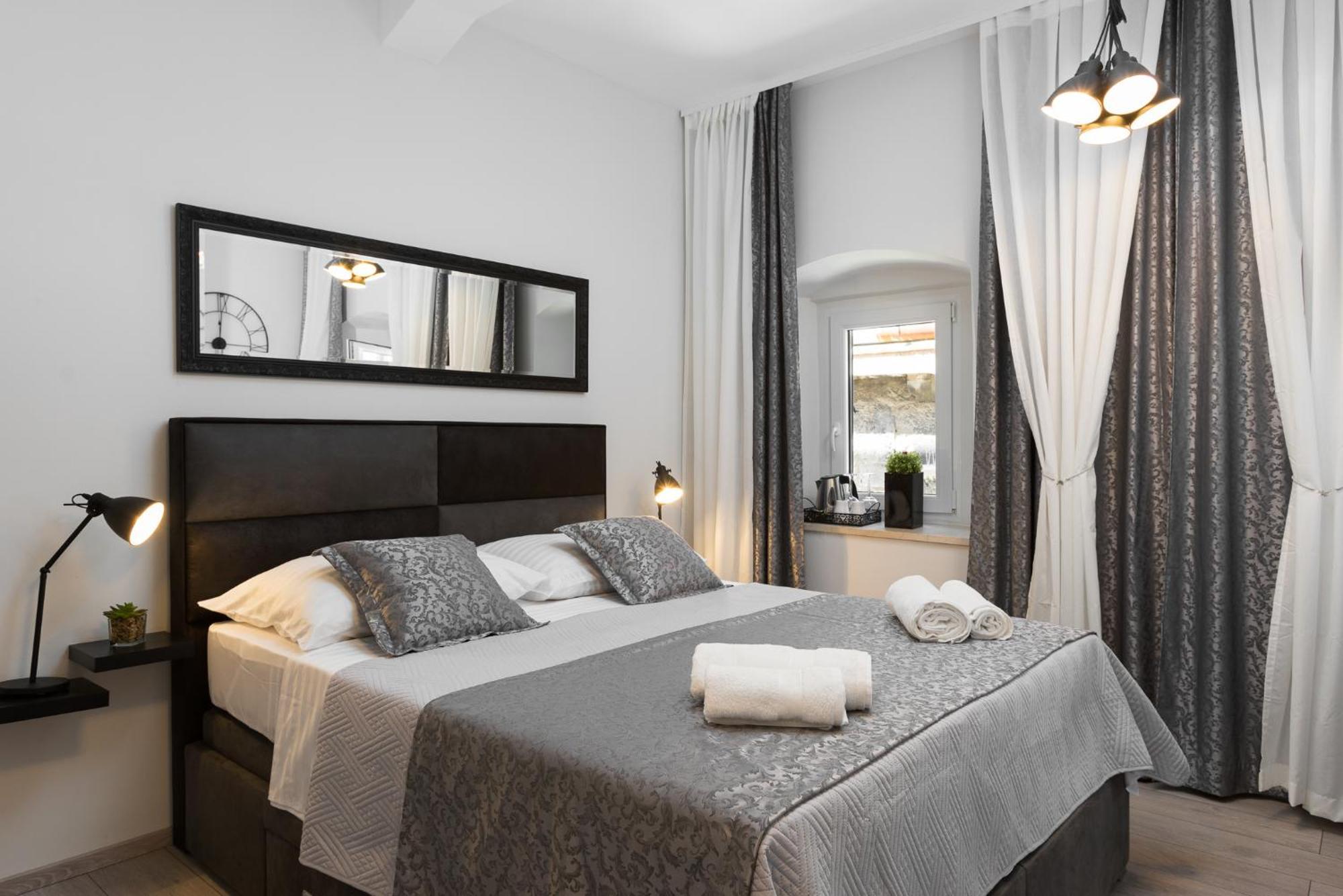 Апартаменты Split Luxury Collection Split Centre Номер фото